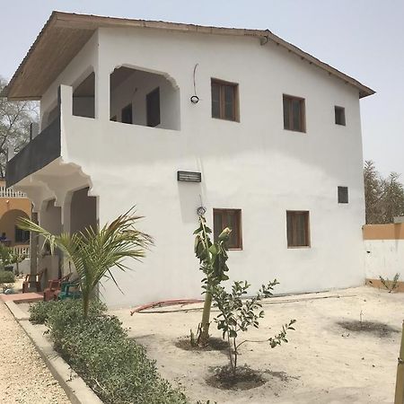 Auberge La Praline Toubakouta Екстер'єр фото